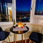 1 Bedroom With Balcony