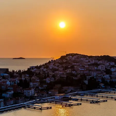 1 Bedroom With Balcony Apartmán *