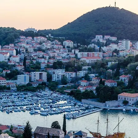 Boca - One Bedroom With Balcony And Sea View * Dubrovnik