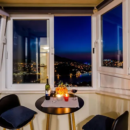 Boca - One Bedroom With Balcony And Sea View *