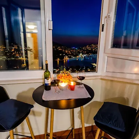 1 Bedroom With Balcony