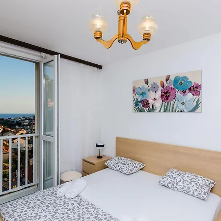 Boca - One Bedroom With Balcony And Sea View شقة دوبروفينك